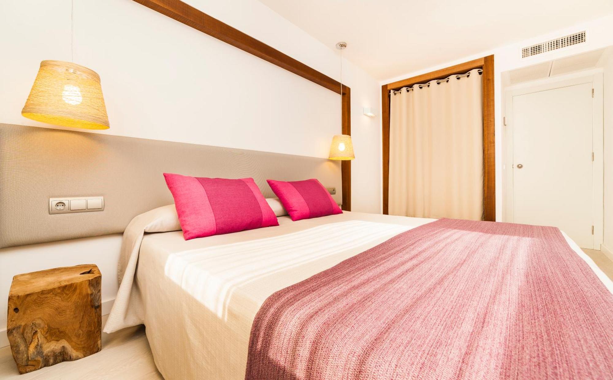 Insotel Club Tarida Playa San José 外观 照片