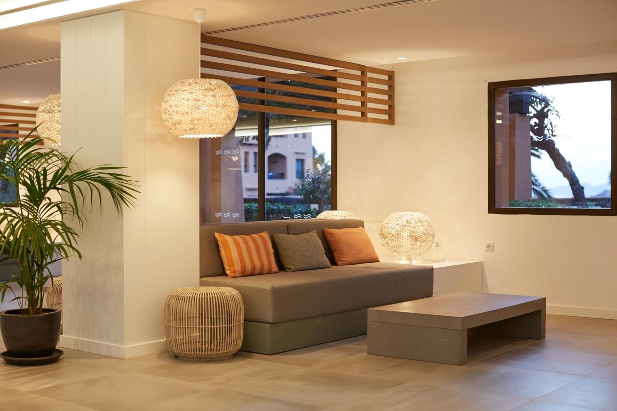 Insotel Club Tarida Playa San José 外观 照片